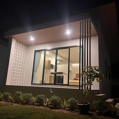 Prukrom Lanta Guesthouse Koh Lanta Exterior photo