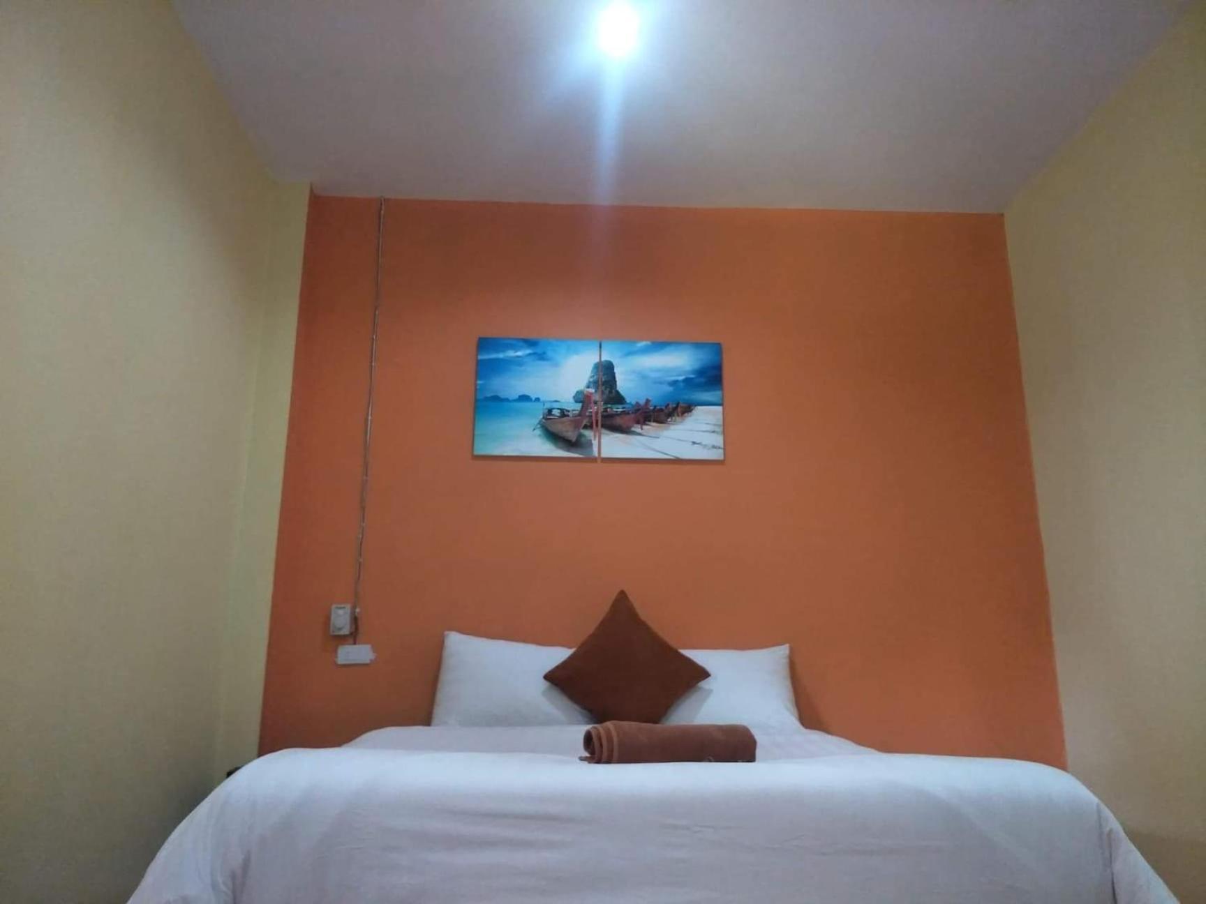 Prukrom Lanta Apartment *